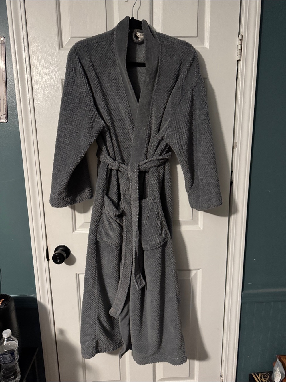 Ulta Beauty Gray Plush Shawl-Collar Bathrobe